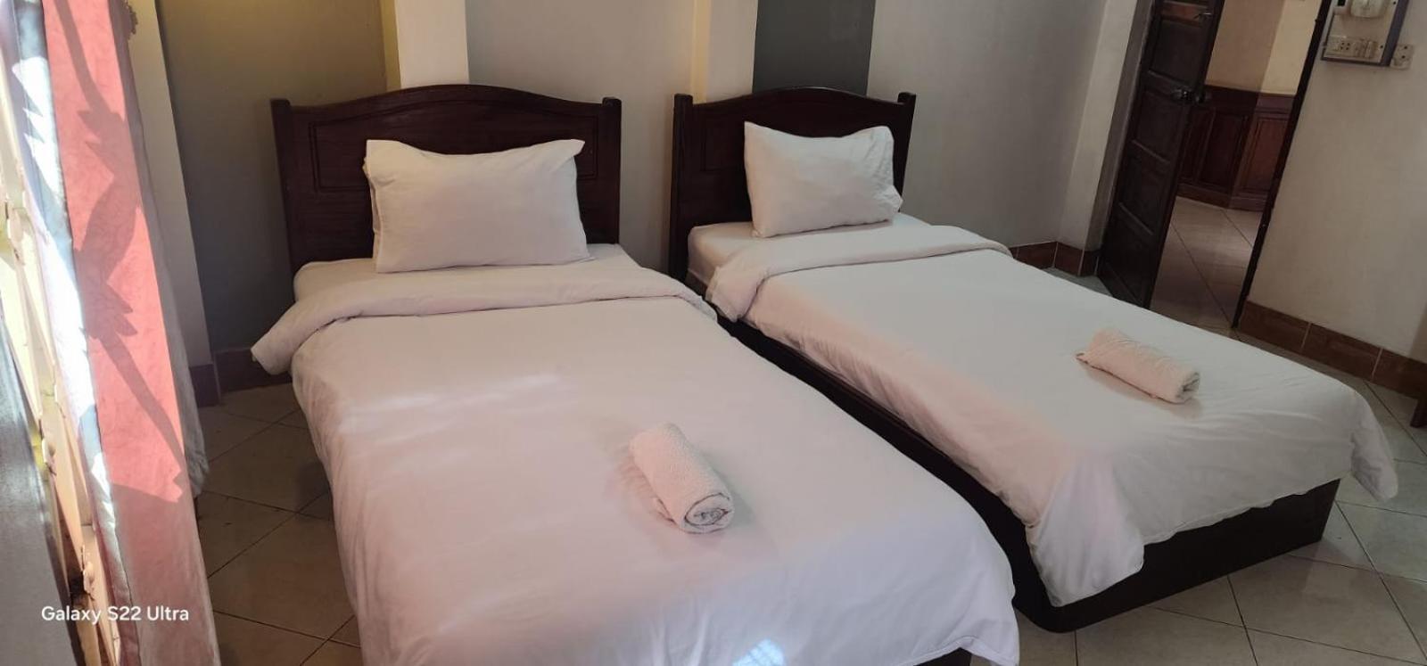 Thip Phavanh Guesthouse Muang Pakbèng Esterno foto